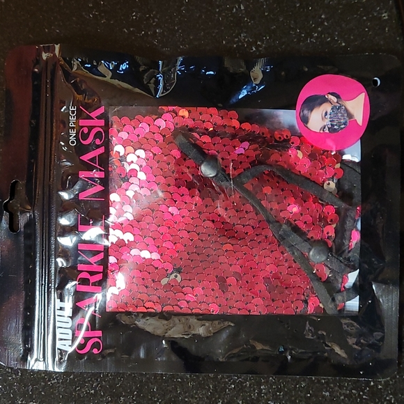 😷Adult Sparkle Mask - Picture 1 of 4